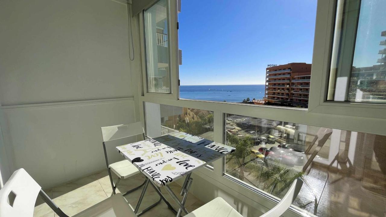 Pool And Beach In Benalmadena Luaran gambar